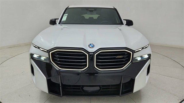 Used 2023 BMW XM image 13