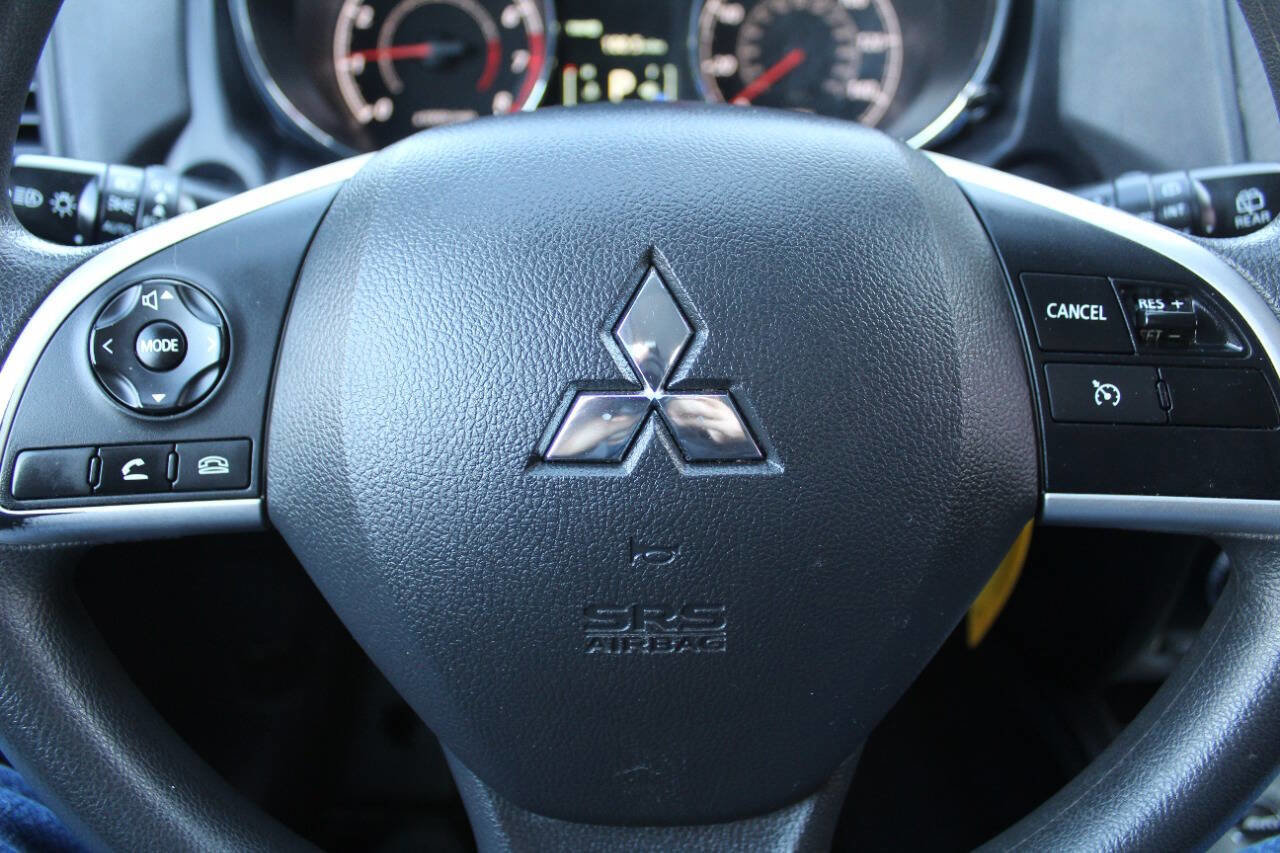 Used 2022 Mitsubishi Outlander Sport LE image 10