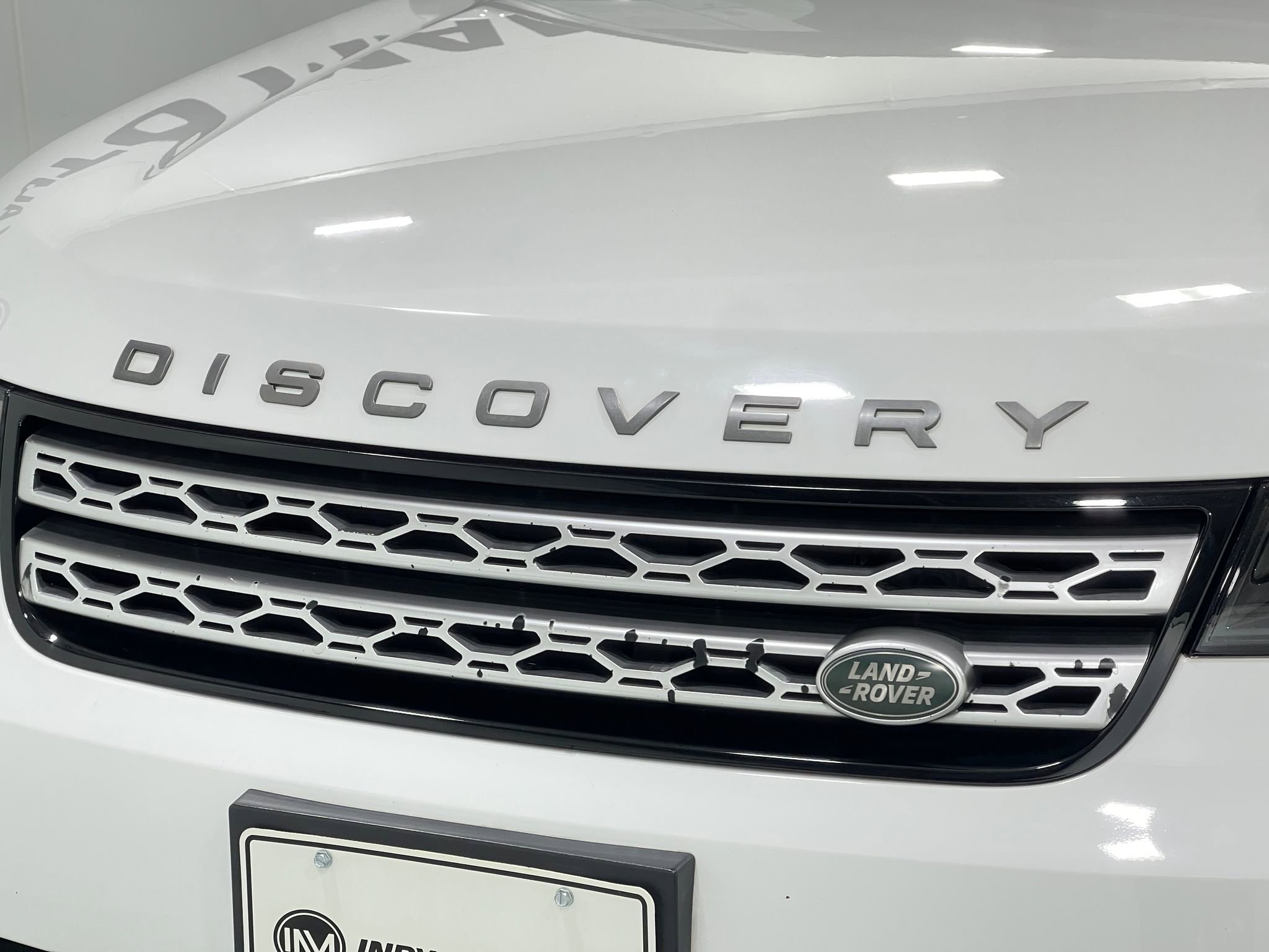 Used 2018 Land Rover Discovery HSE AWD/4WD image 38