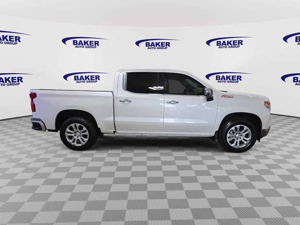 Used 2022 Chevrolet Silverado 1500 LTZ AWD/4WD image 4