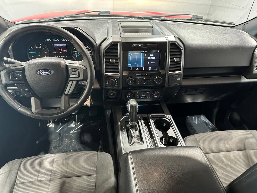 Used 2017 Ford F150 XLT w/ Equipment Group 302A Luxury AWD/4WD image 7