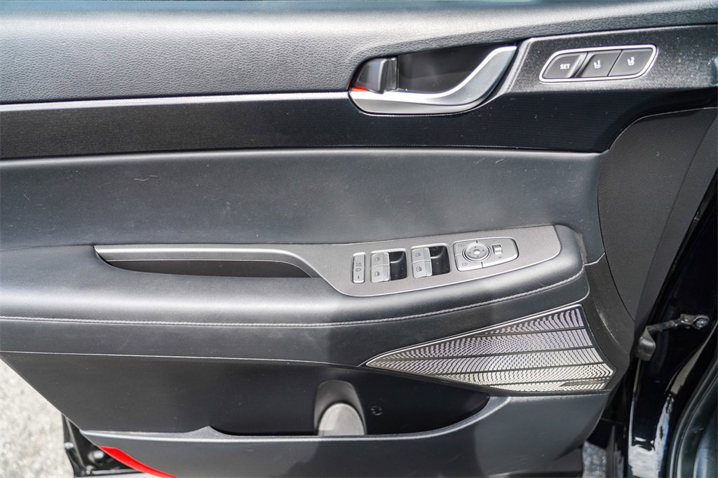 Used 2022 Hyundai Palisade Limited w/ Cargo Package image 21