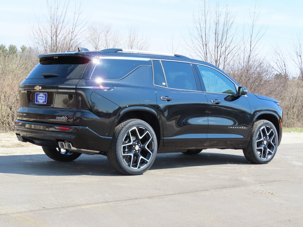 New 2026 Chevrolet Traverse High Country w/ LPO, Floor Liner Package image 3