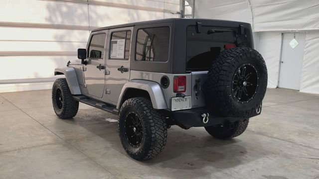 Used 2016 Jeep Wrangler Unlimited Sahara w/ Connectivity Group image 7
