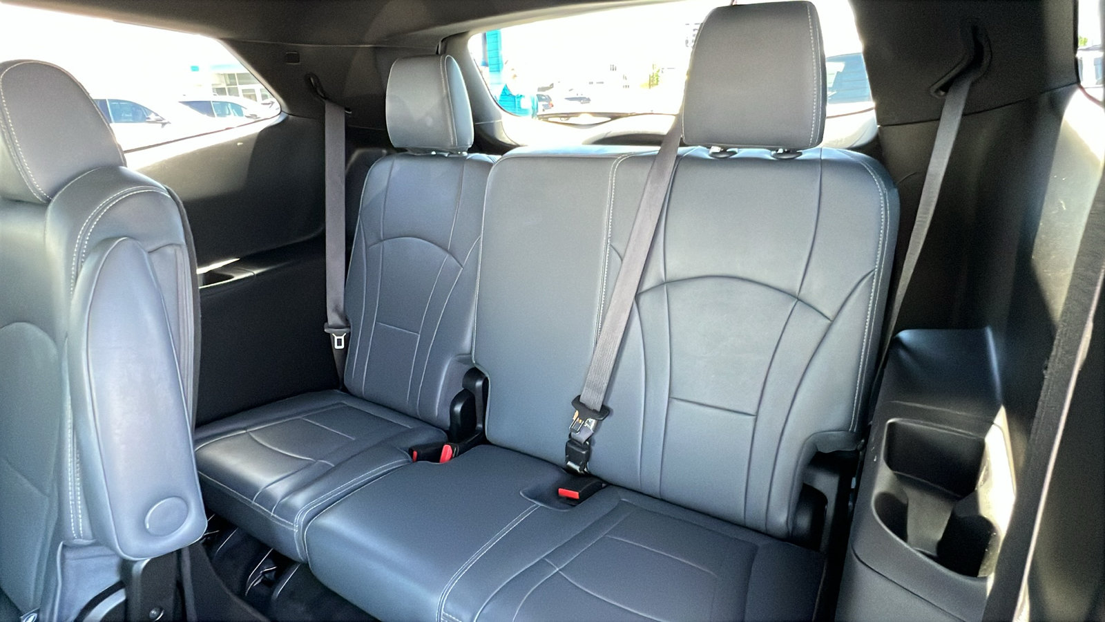 Certified 2024 Buick Enclave Premium AWD/4WD image 16