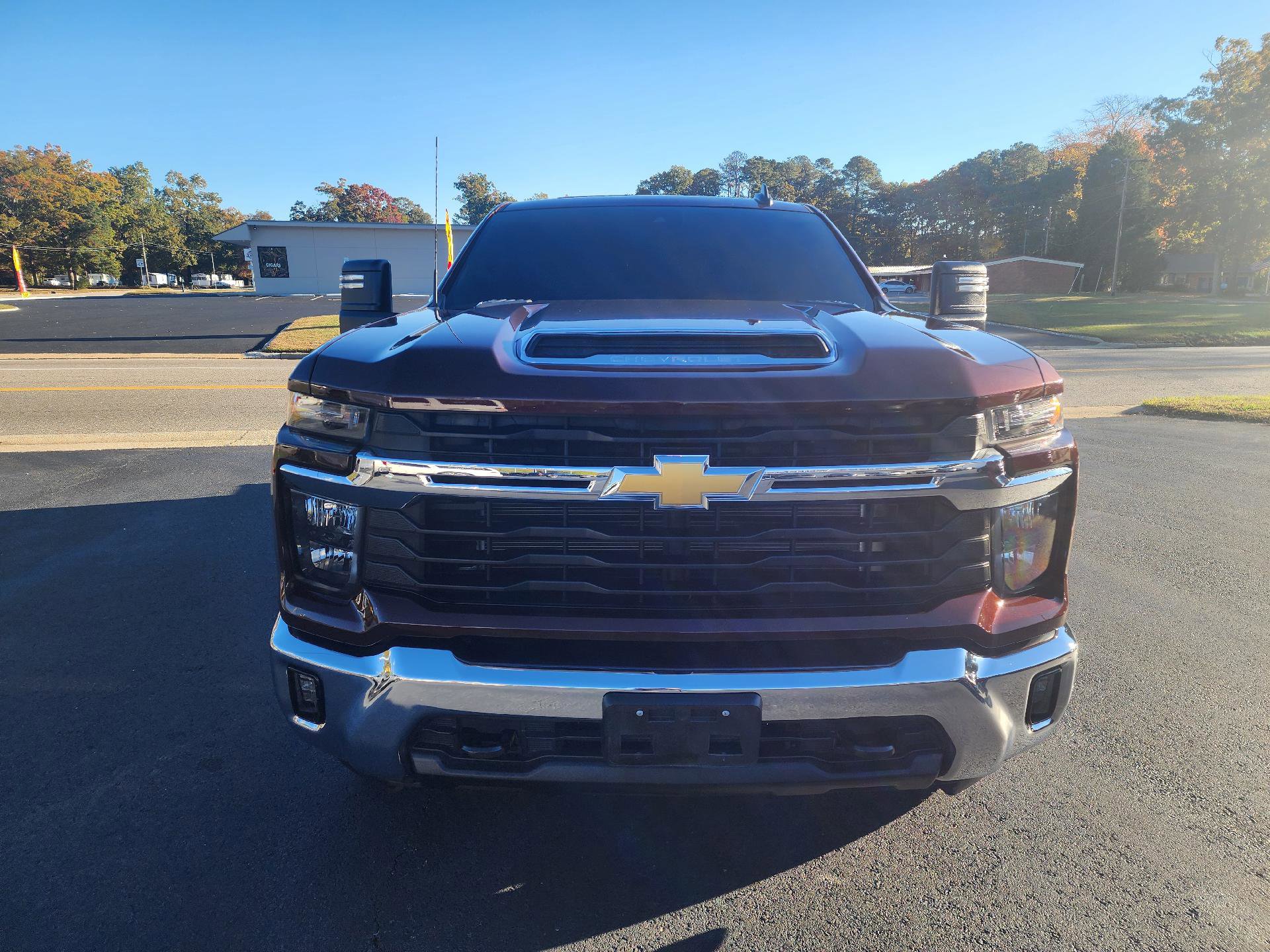 Used 2024 Chevrolet Silverado 2500 LT w/ Convenience Package image 6