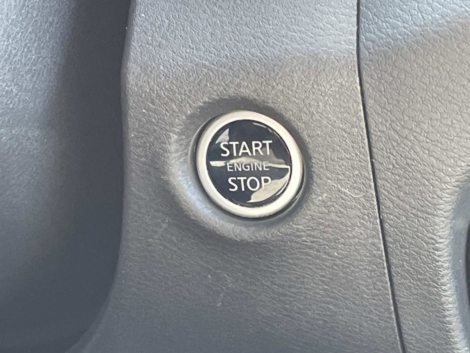 Used 2024 Nissan Frontier SV w/ SV Convenience Package image 19