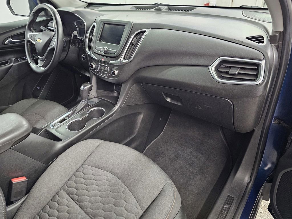 Used 2019 Chevrolet Equinox LT FWD image 12