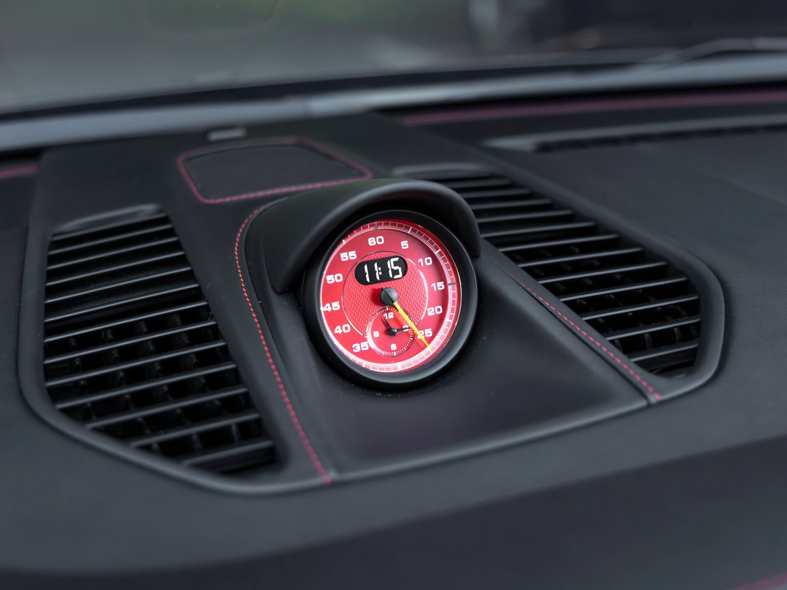 Certified 2019 Porsche 911 GT3 RWD image 33