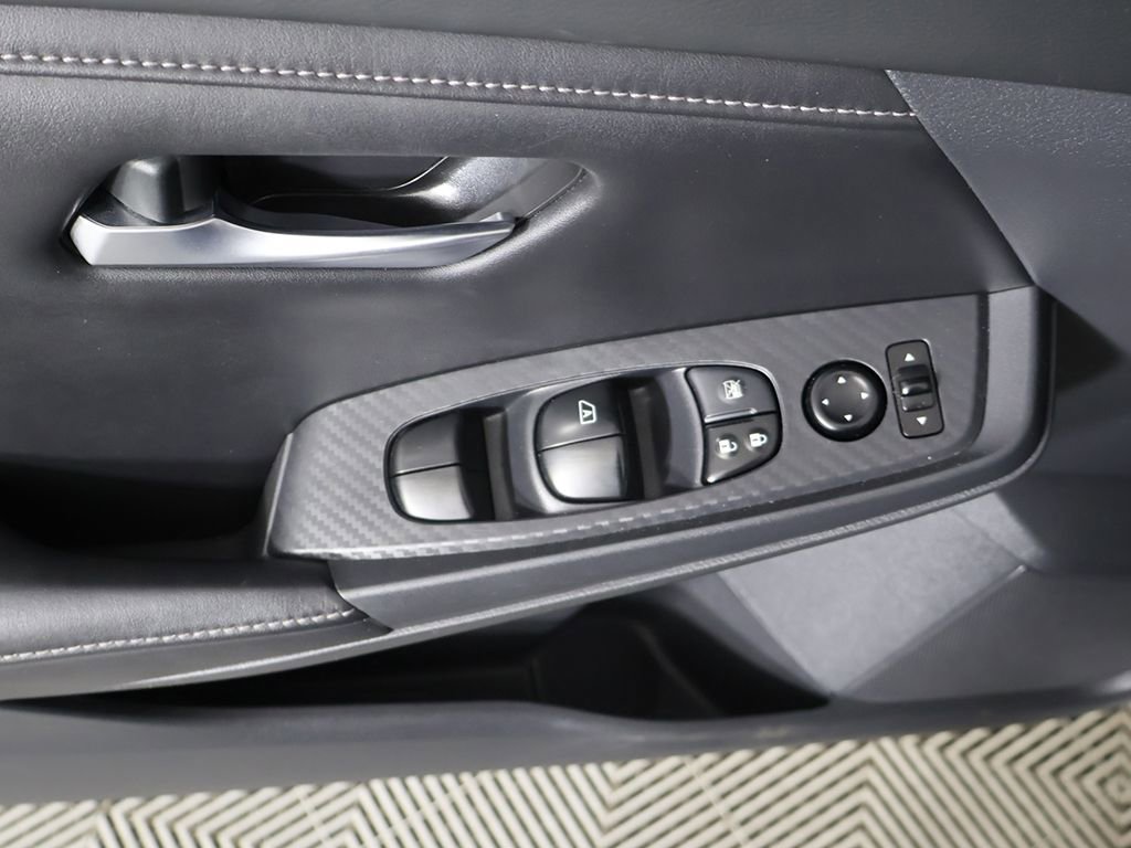 Used 2022 Nissan Sentra SV FWD image 30