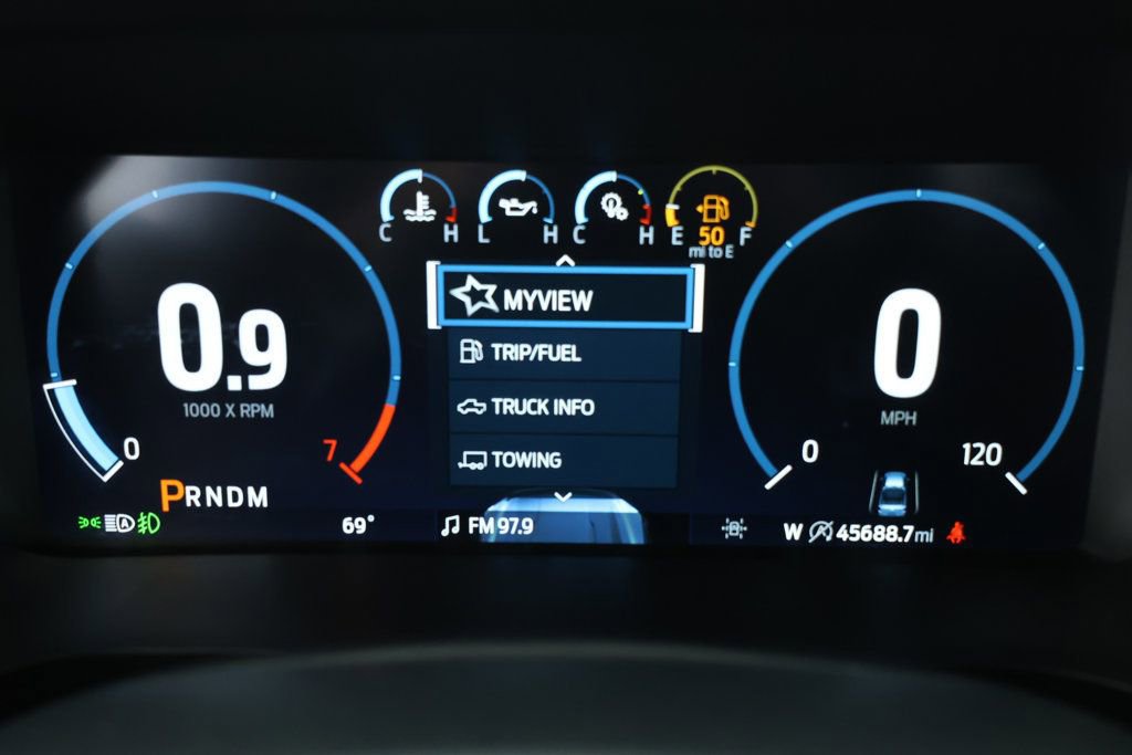 Used 2023 Ford F150 Lariat image 12