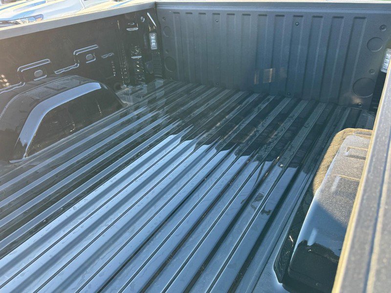 New 2026 Chevrolet Silverado 1500 Custom w/ LPO, Dark Essentials Package image 33
