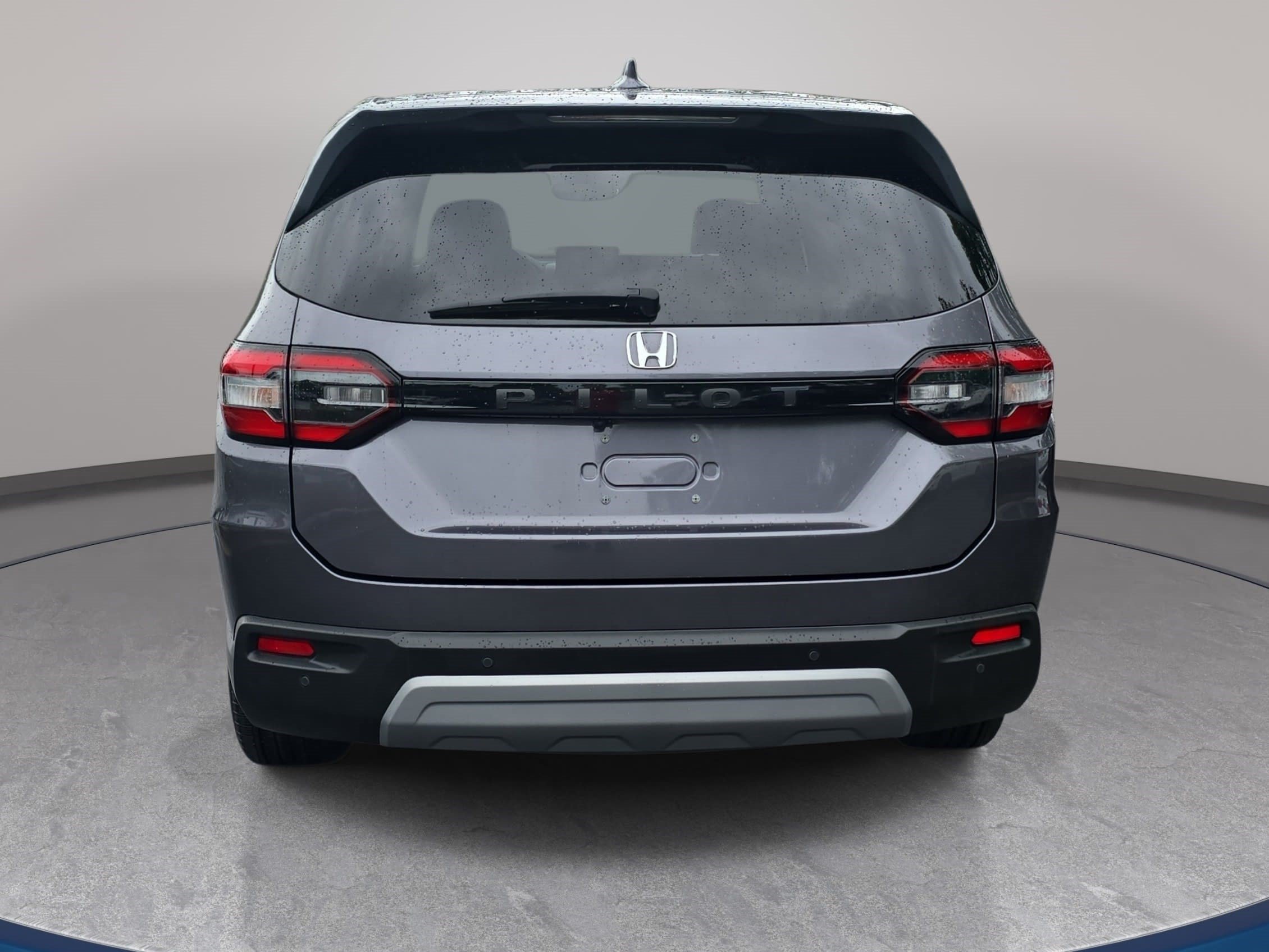 Used 2025 Honda Pilot EX-L image 6