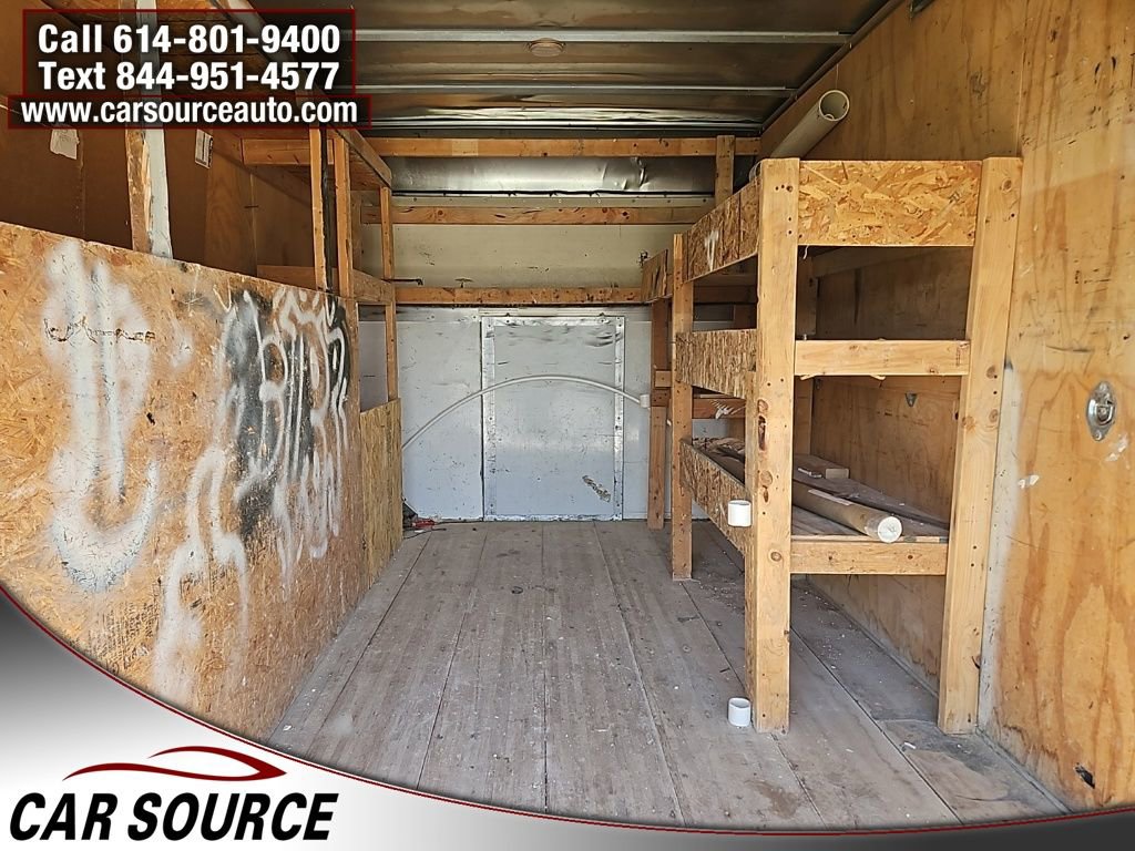 Used 2014 Chevrolet Express 3500 Extended image 3