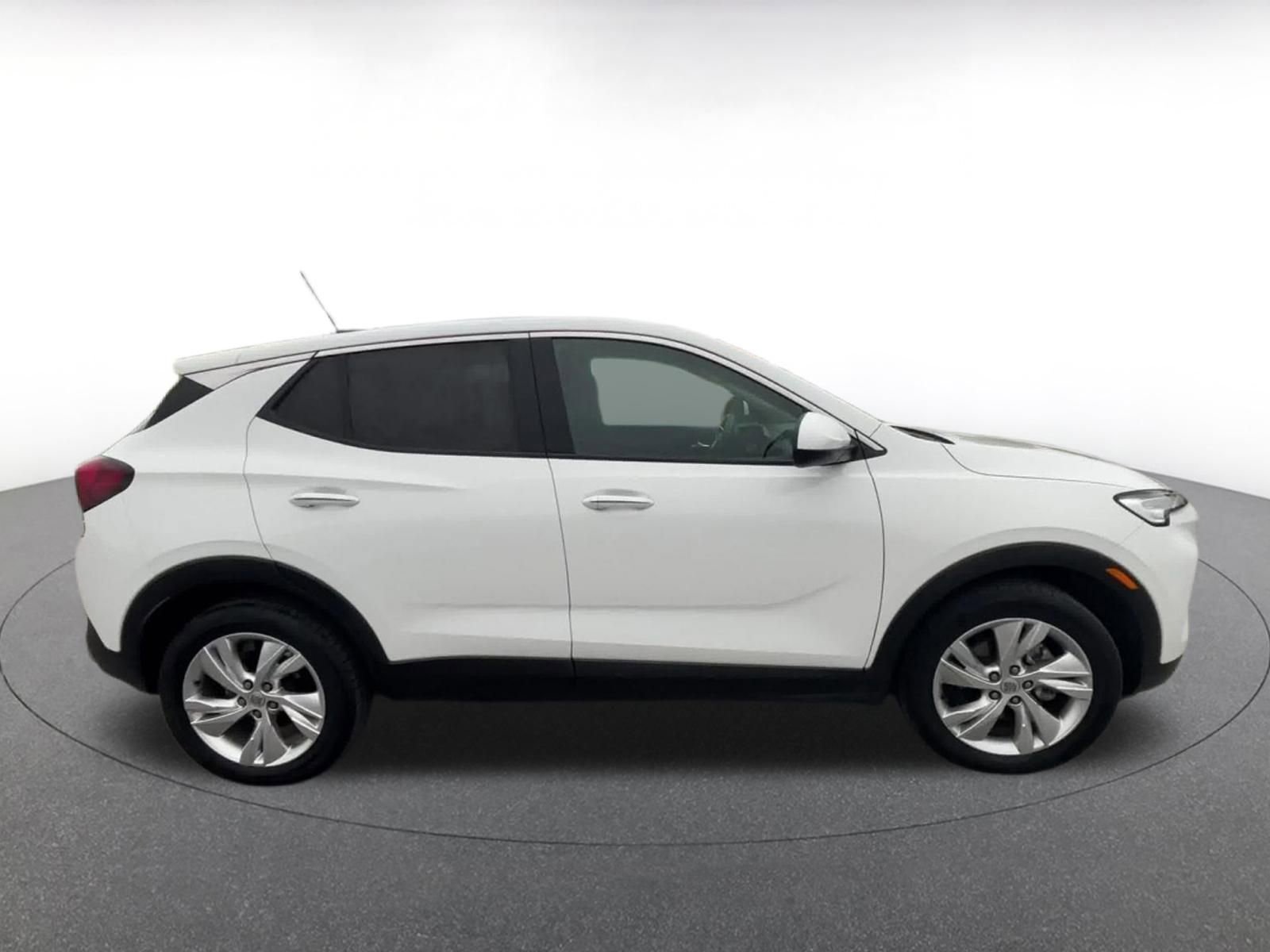 Used 2025 Buick Encore GX Preferred FWD image 16