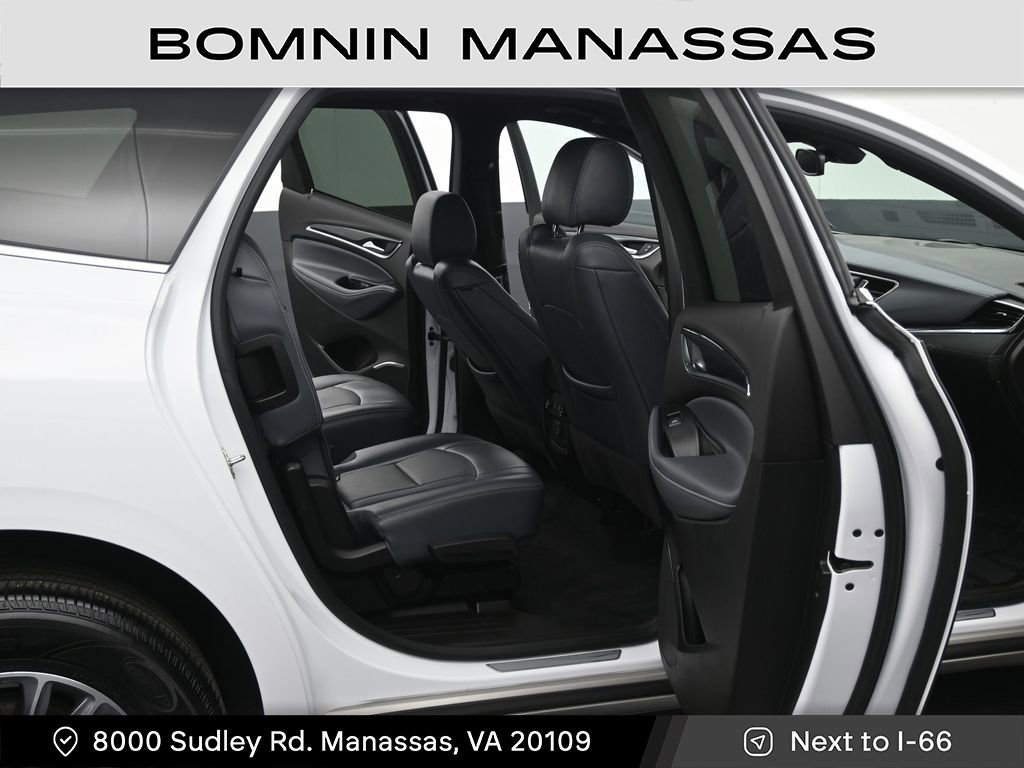 Used 2023 Buick Enclave Essence FWD image 10