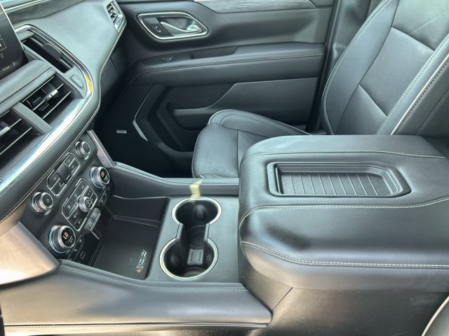 Used 2023 GMC Yukon SLT AWD/4WD image 33