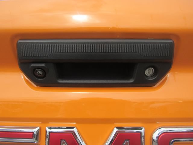 Certified 2025 GMC Canyon AT4 w/ Technology Plus Package AWD/4WD image 27