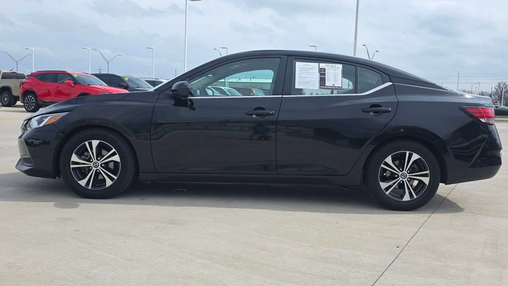 Used 2021 Nissan Sentra SV image 2