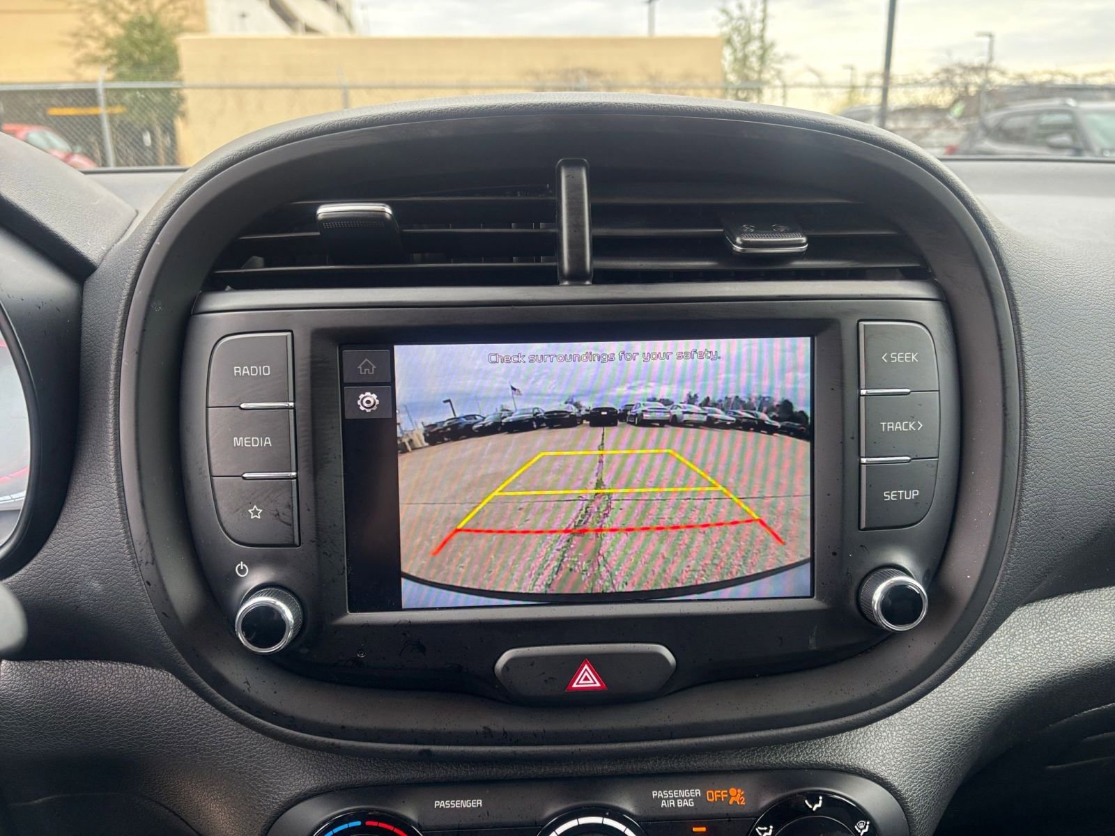 Used 2025 Kia Soul LX w/ LX Technology Package image 17