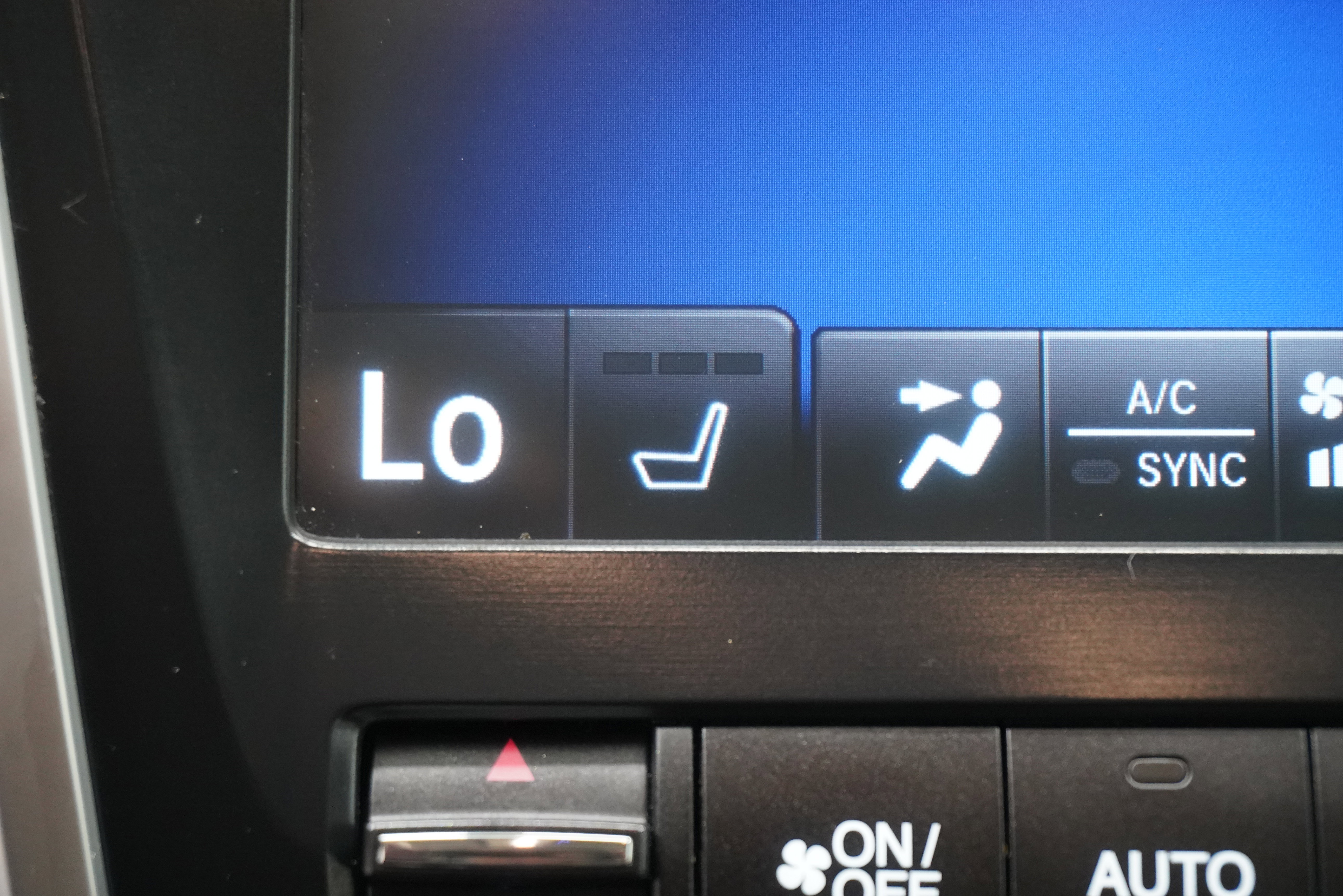 Used 2015 Acura TLX w/ Technology Package FWD image 24