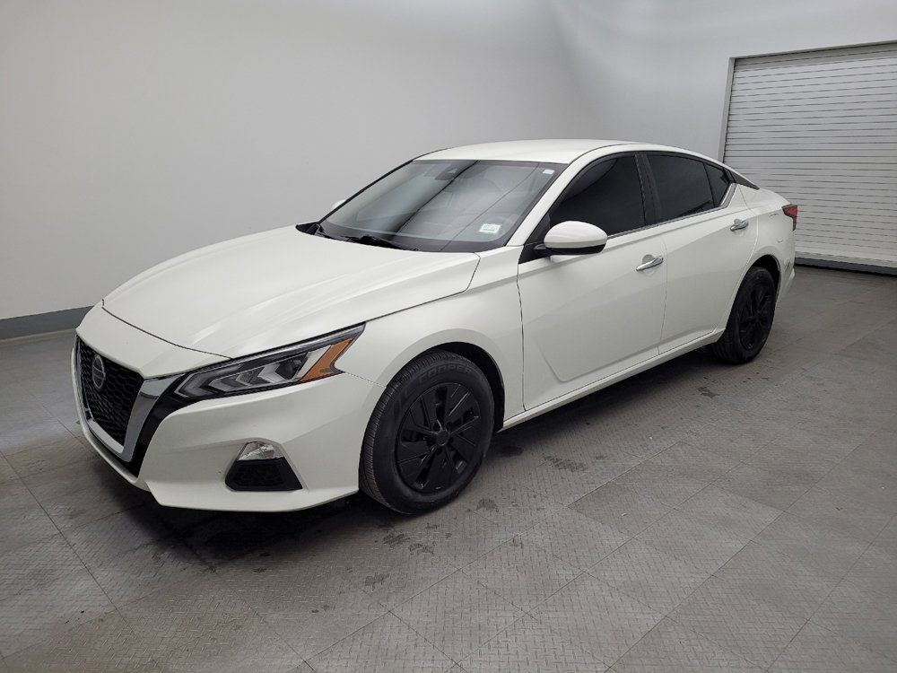 Used 2022 Nissan Altima 2.5 SV image 2
