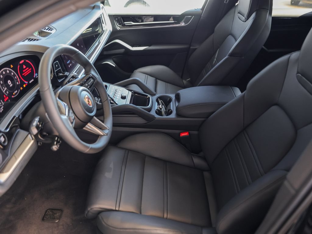 New 2026 Porsche Cayenne S AWD/4WD image 16
