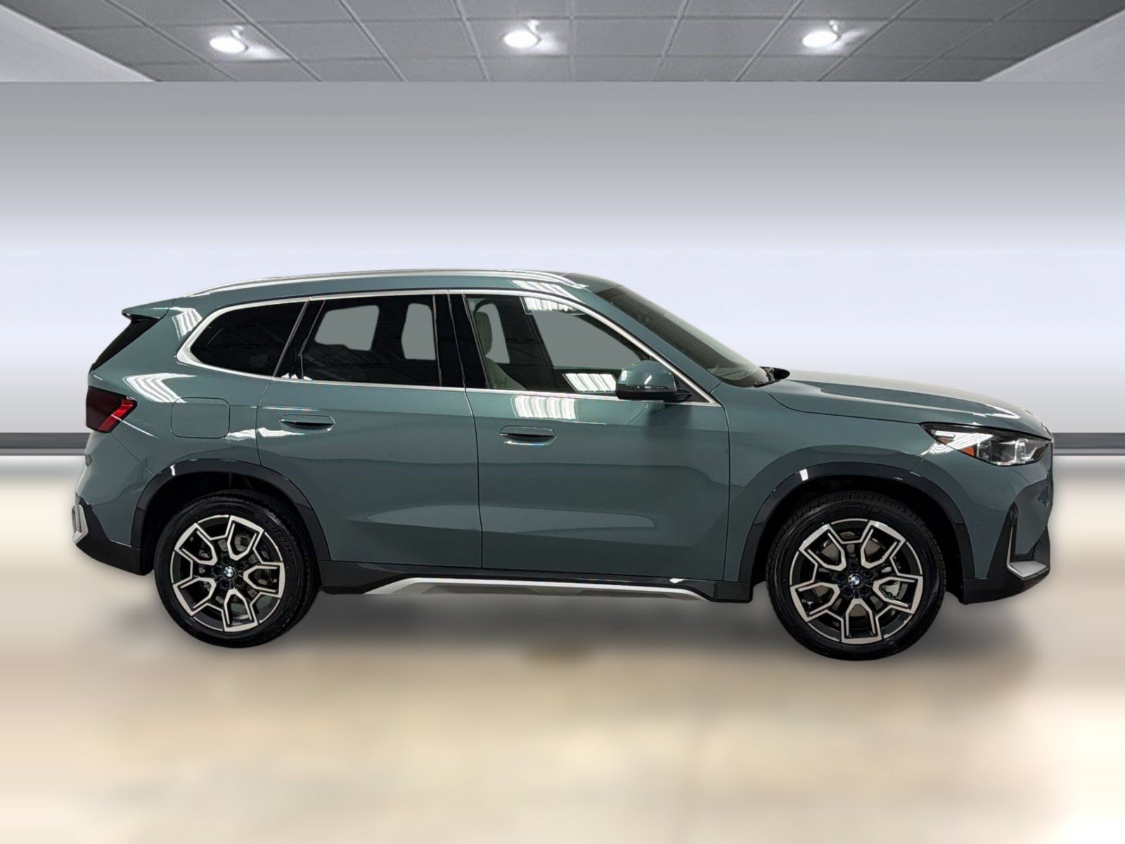 New 2026 BMW X1 xDrive28i w/ Convenience Package AWD/4WD image 6