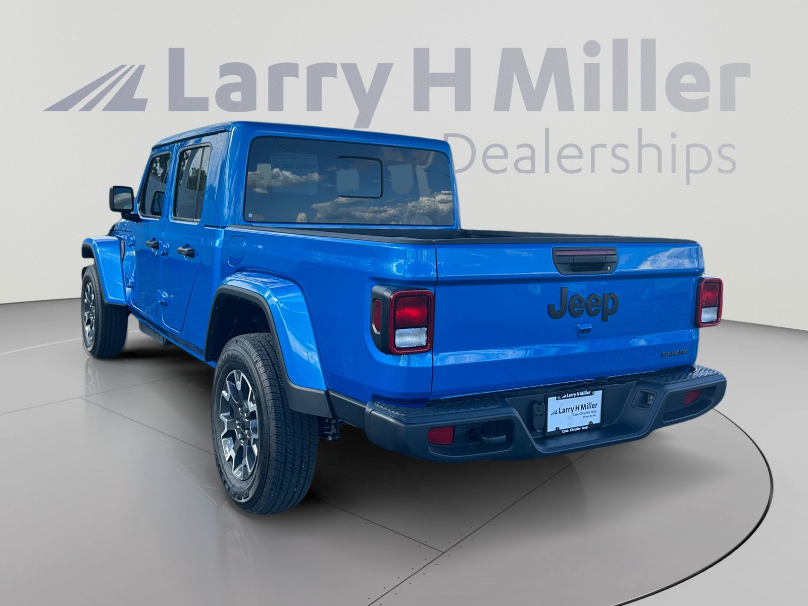 New 2026 Jeep Gladiator Sport AWD/4WD image 3