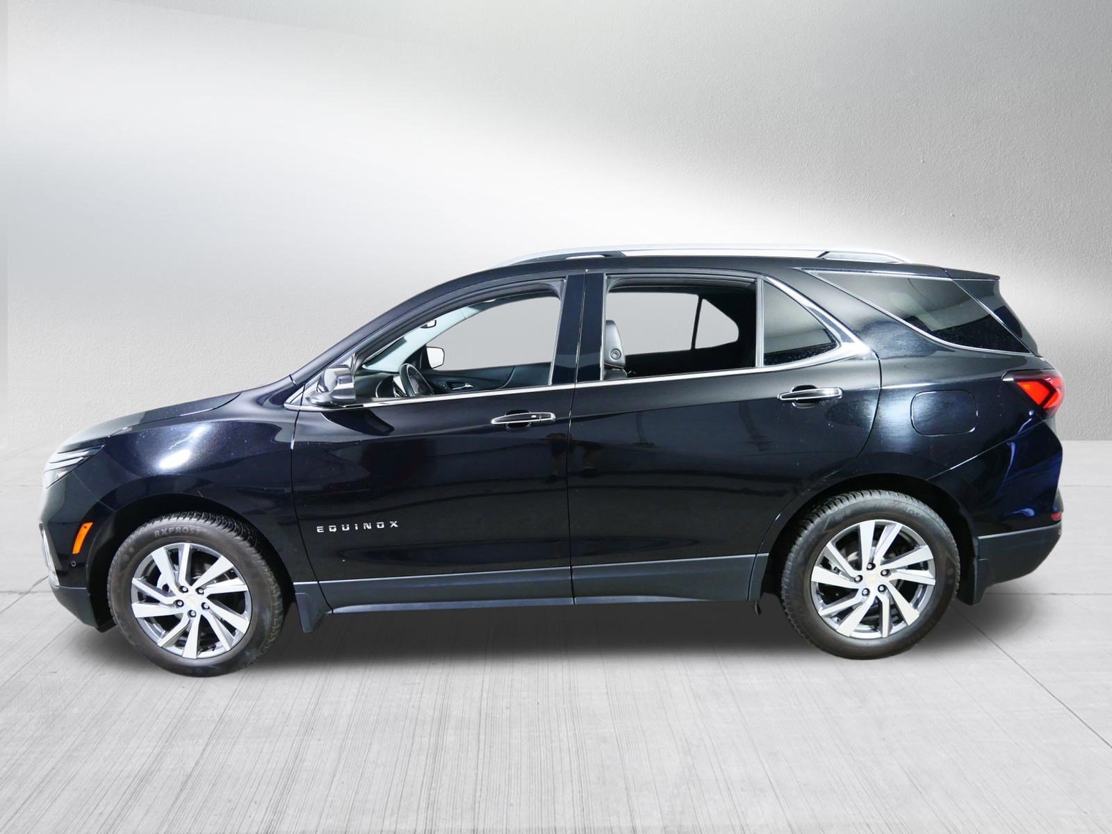 Used 2023 Chevrolet Equinox Premier image 4