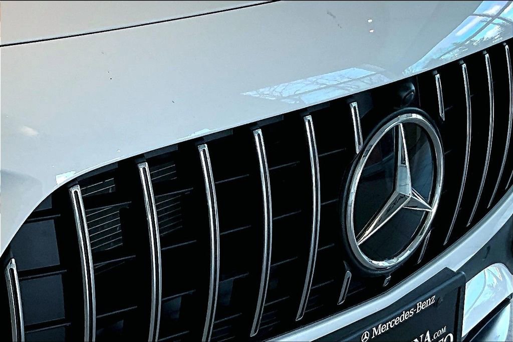 Certified 2025 Mercedes-Benz GLA 35 AMG 4MATIC image 30