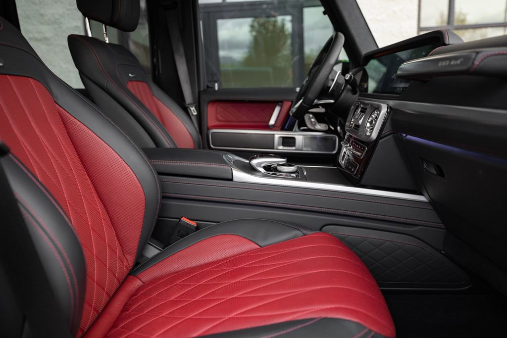 Used 2022 Mercedes-Benz G 63 AMG Squared image 30