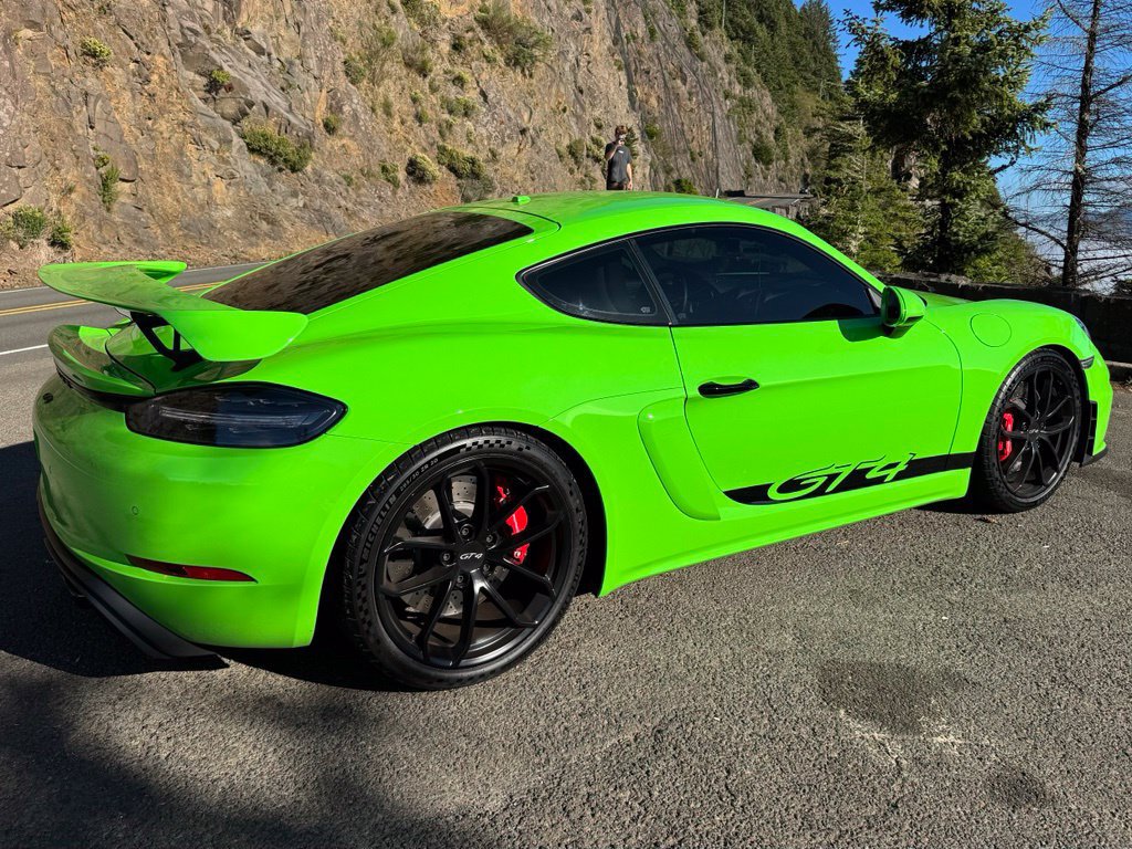 Used 2023 Porsche 718 Cayman GT4 RWD image 4