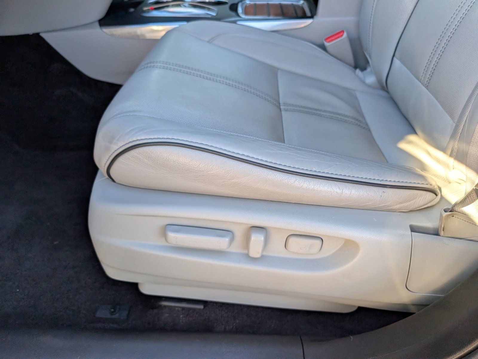 Used 2017 Acura MDX SH-AWD image 26