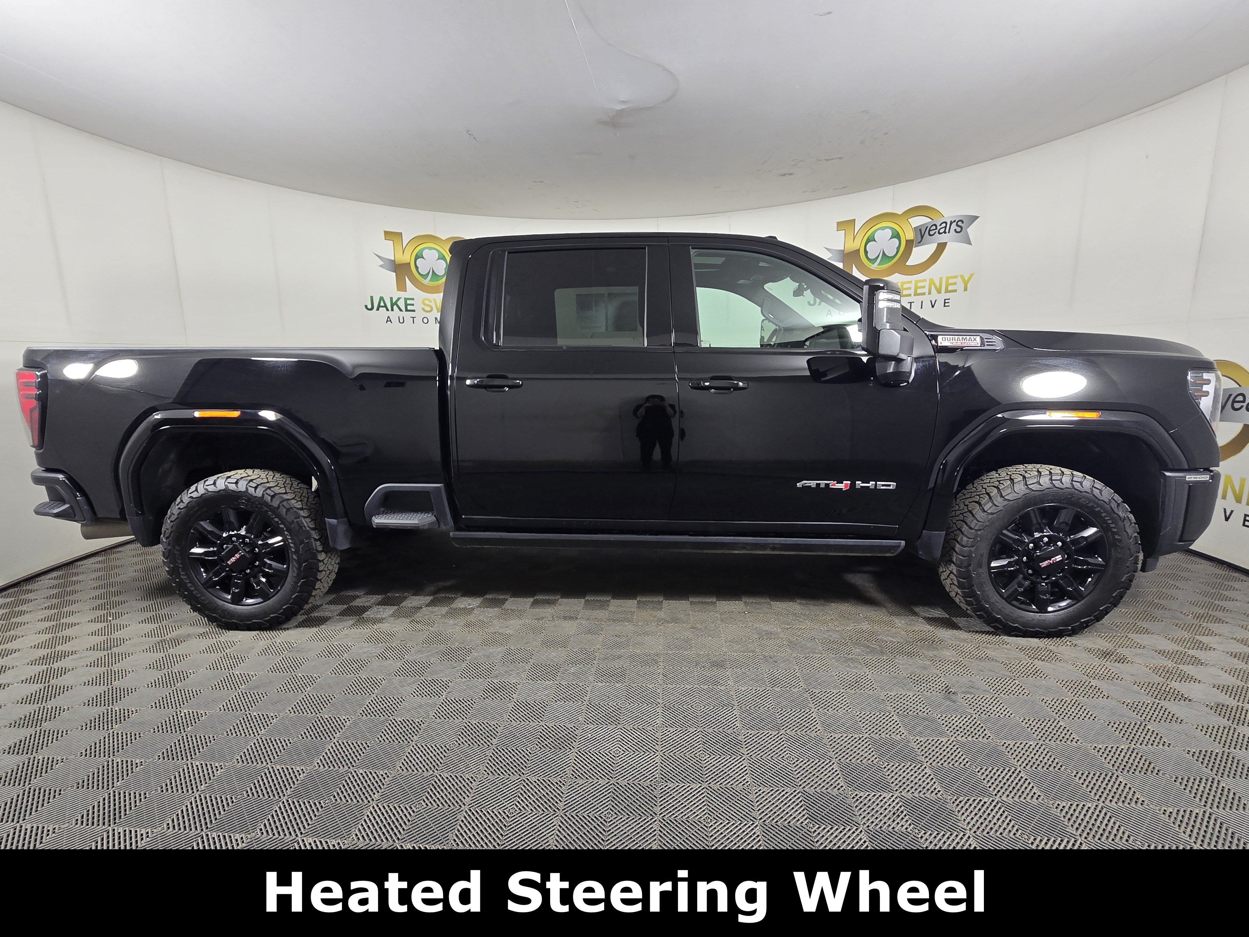 Used 2026 GMC Sierra 2500 AT4 w/ AT4 Premium Plus Package AWD/4WD image 10