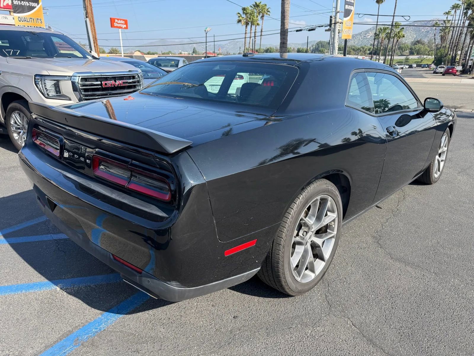 Used 2023 Dodge Challenger GT image 8