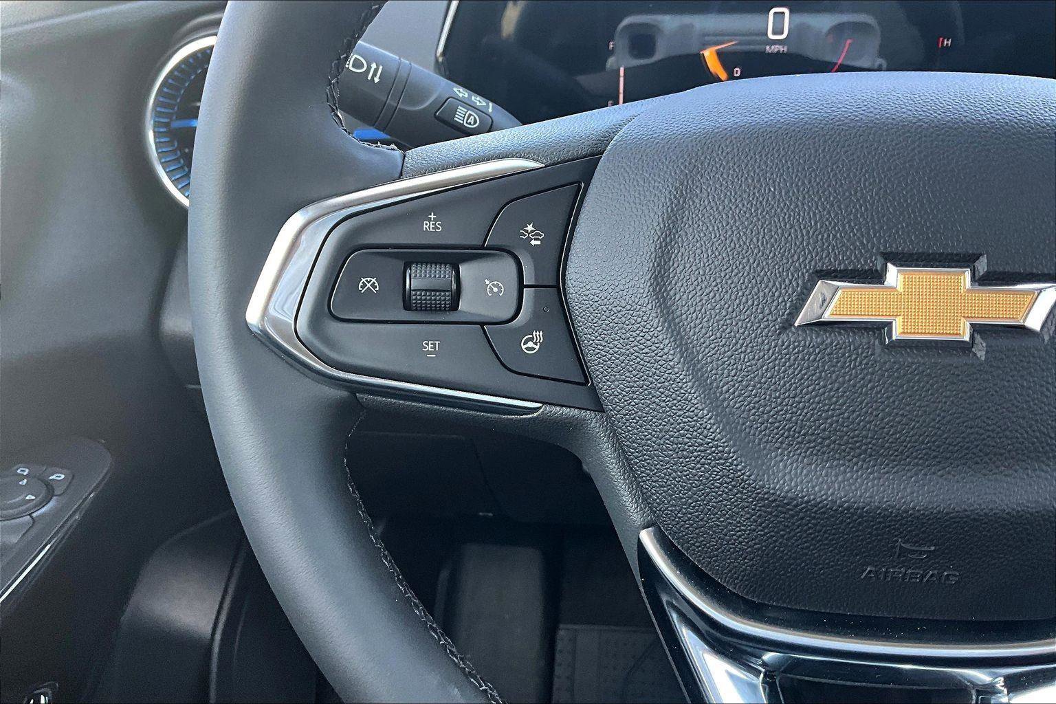 New 2025 Chevrolet Trax LT w/ LT Convenience Package image 7