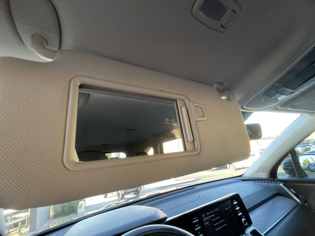 Used 2021 Kia Sorento EX image 47