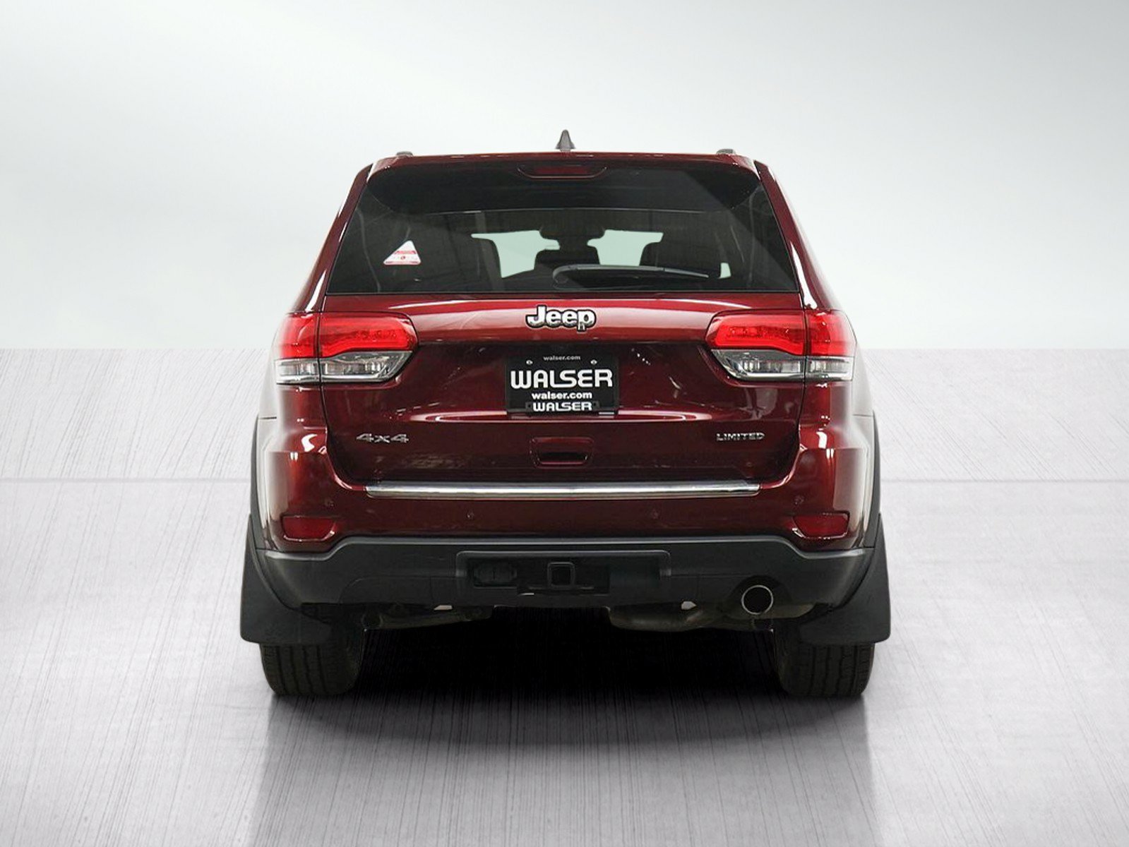 Used 2019 Jeep Grand Cherokee Limited w/ Trailer Tow Group IV AWD/4WD image 4