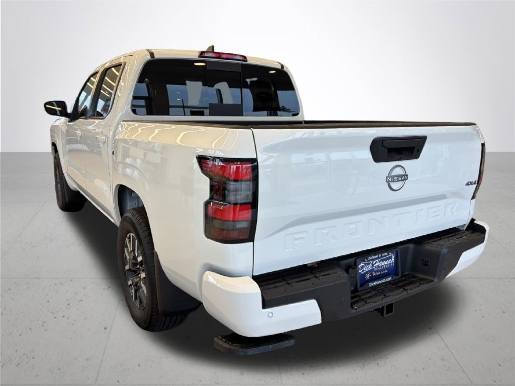 New 2026 Nissan Frontier SV w/ Tow Package AWD/4WD image 9