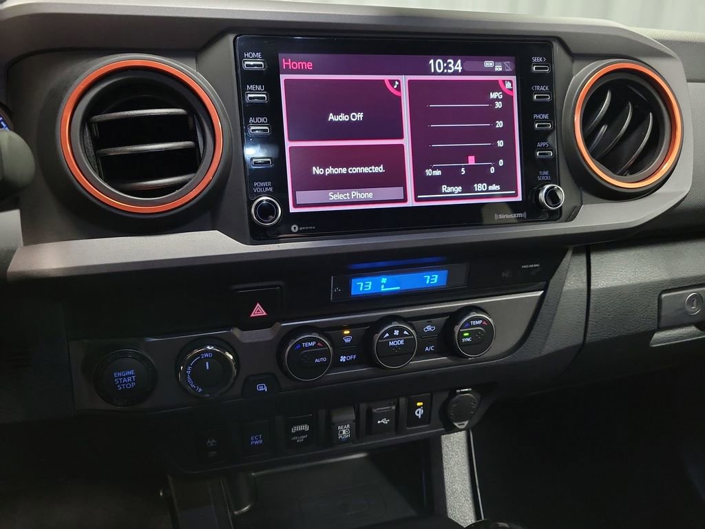 Used 2022 Toyota Tacoma TRD Sport image 14