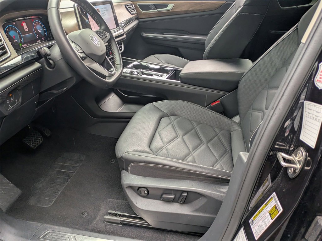Used 2024 Volkswagen Atlas SE image 20