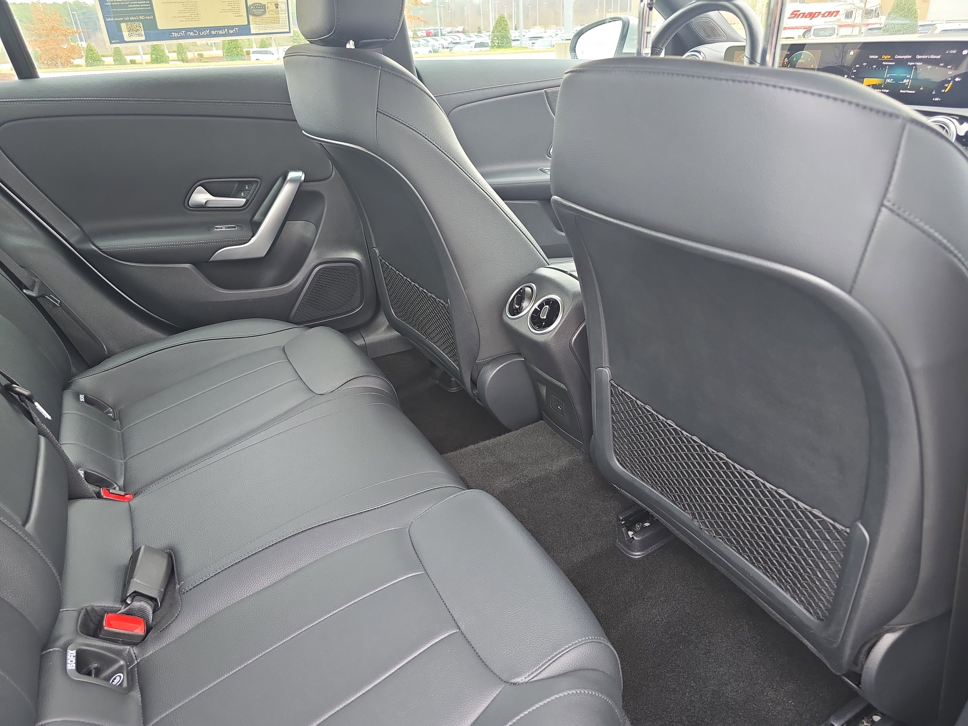 Used 2023 Mercedes-Benz CLA 250 4MATIC w/ Premium Package image 11