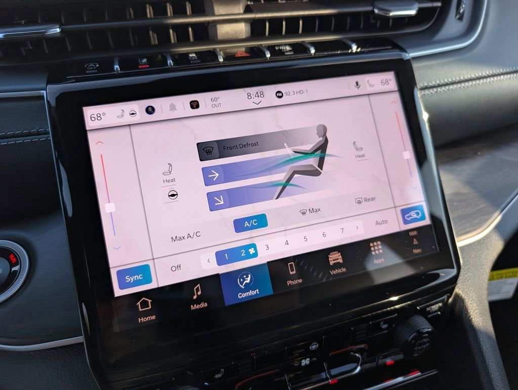 New 2025 Jeep Grand Cherokee Limited image 23