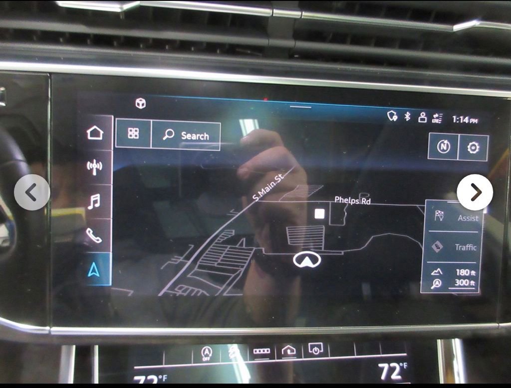 Used 2023 Audi Q8 Premium w/ Convenience Package AWD/4WD image 5