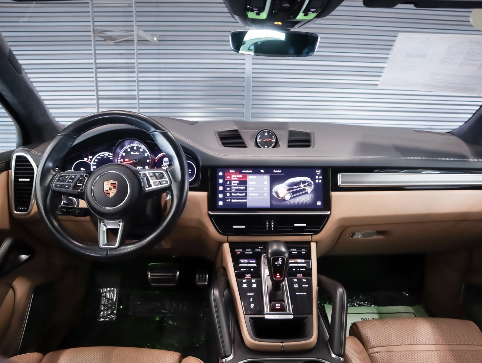 Certified 2022 Porsche Cayenne Turbo image 14