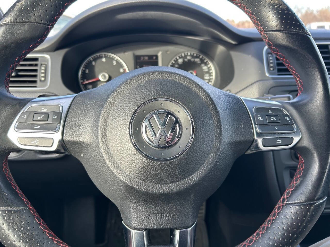 Used 2014 Volkswagen Jetta GLI Autobahn image 21