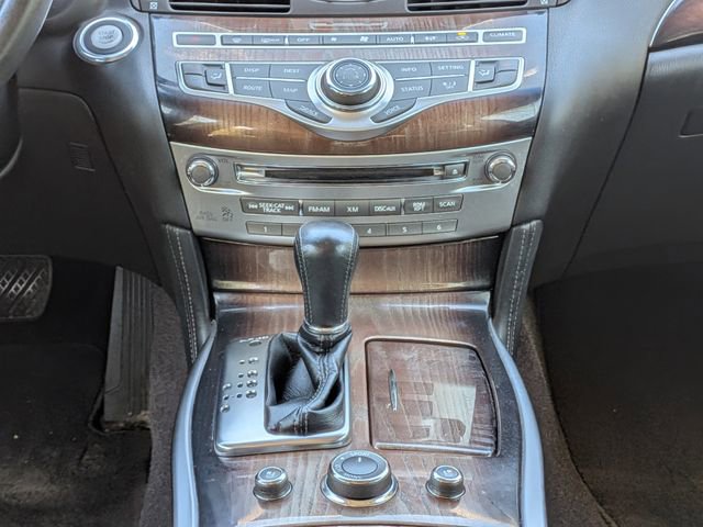Used 2012 INFINITI M37 x w/ Deluxe Touring Pkg image 16