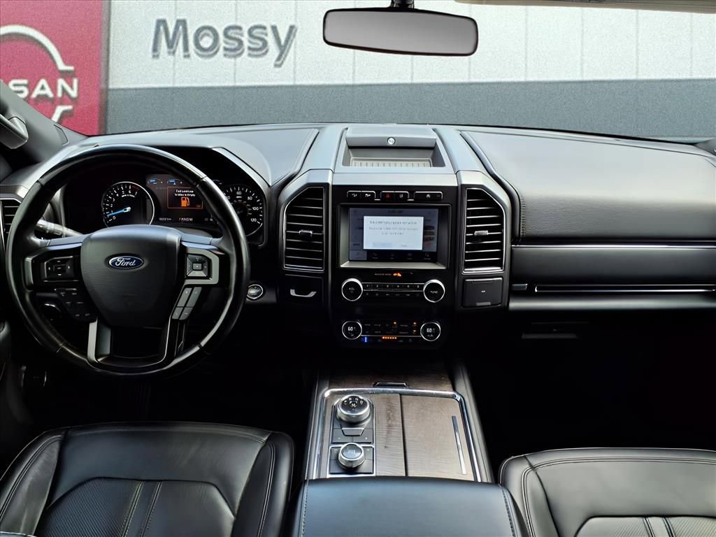 Used 2020 Ford Expedition Limited image 10