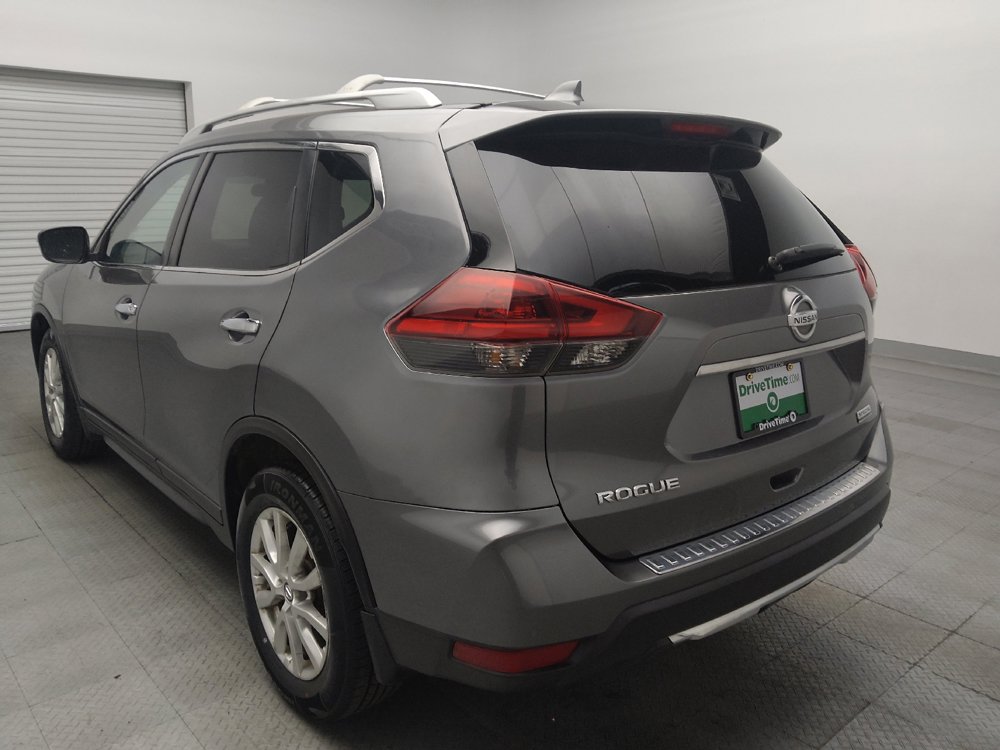 Used 2019 Nissan Rogue S w/ Special Edition Package FWD image 5